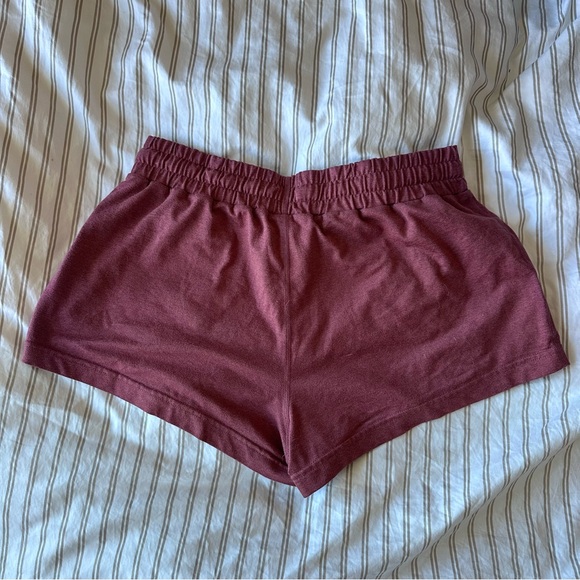 Vuori Women's Shorts, S - Picture 3 of 3